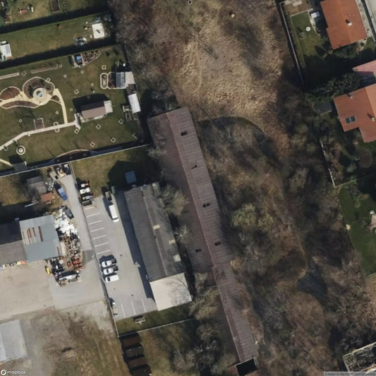 Factory 2411 2 [AUT]