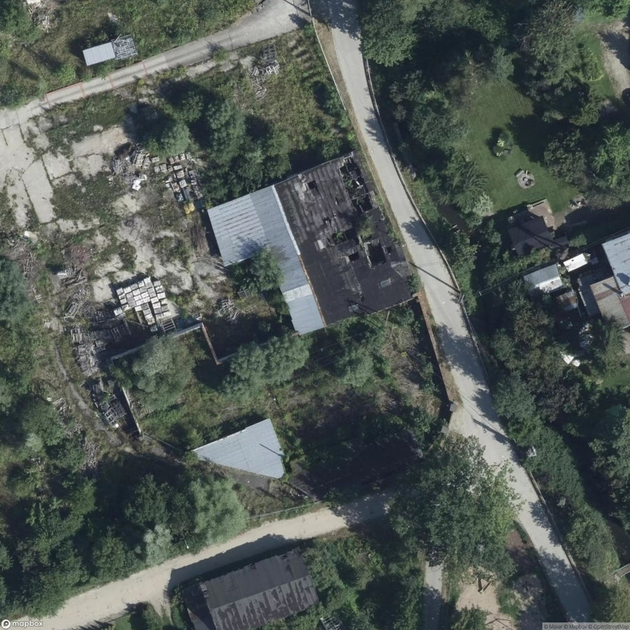 Abandoned Garages [POL] #419