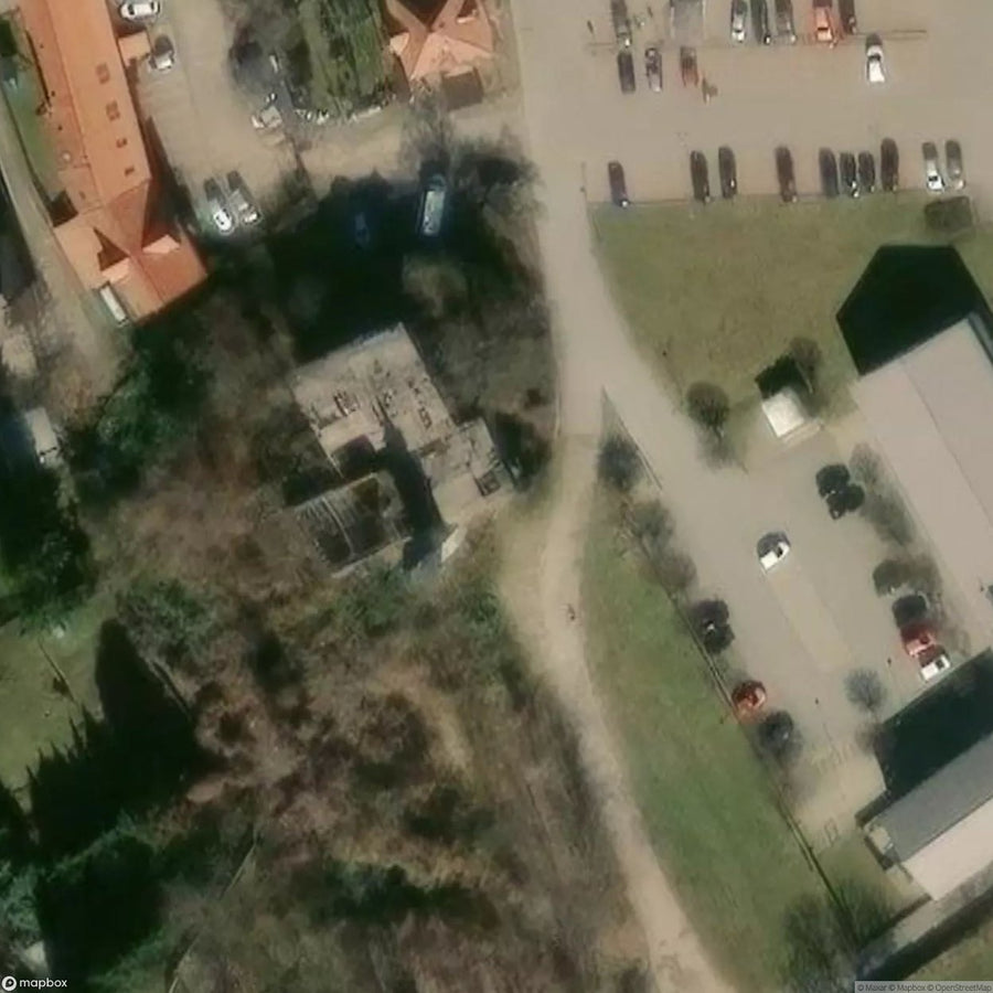 House By The Track Mold House Iv [DEU] #32859