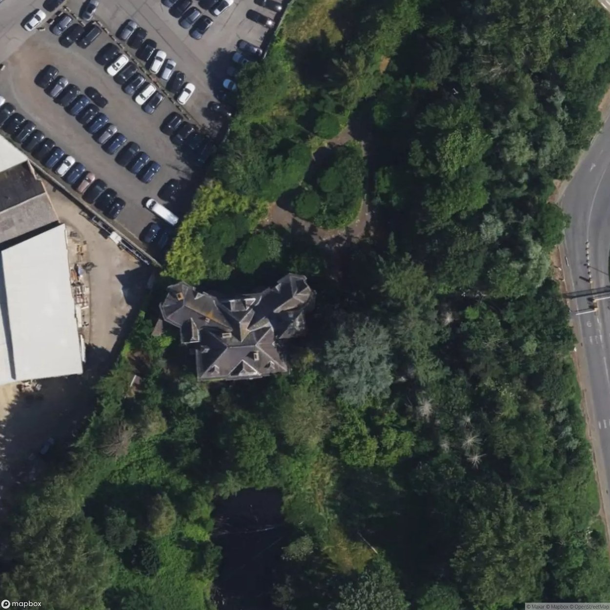 Castle Hotel Deluxe [BEL]