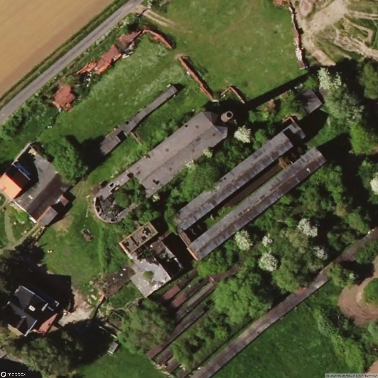 Stone and Tube Factory [BEL]