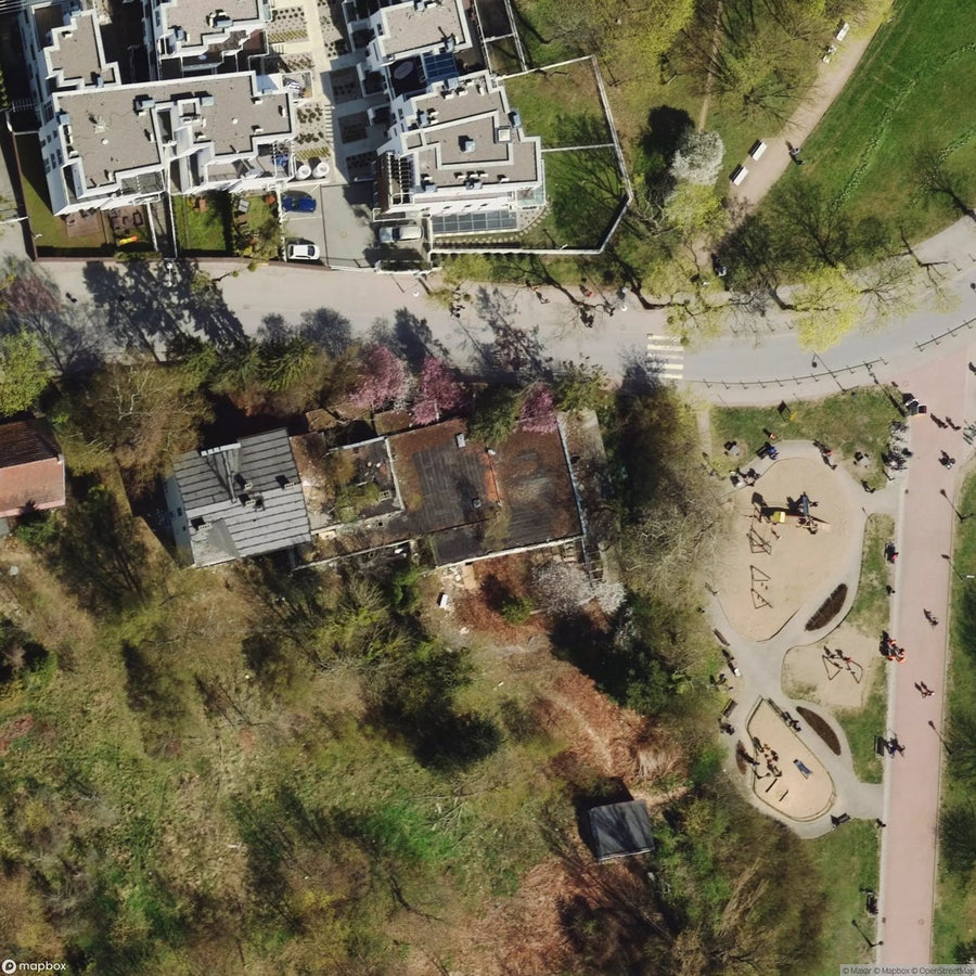 Site Abandoned Building Of A Former Military Unit [POL] #32681