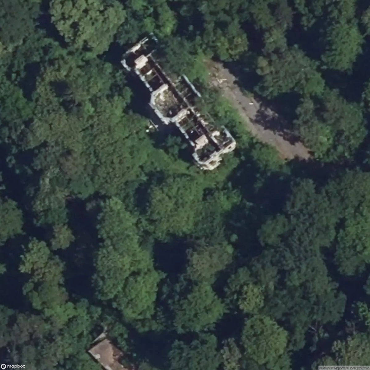Chateau De Fruminet / Hatourre [FRA] #28408