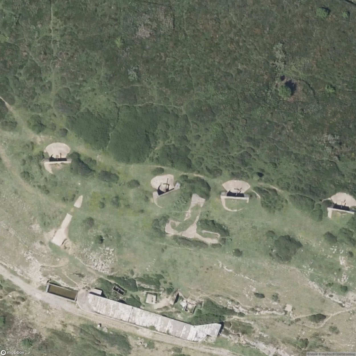 Luzuero Lurmuturreko Kanoiak [ESP]