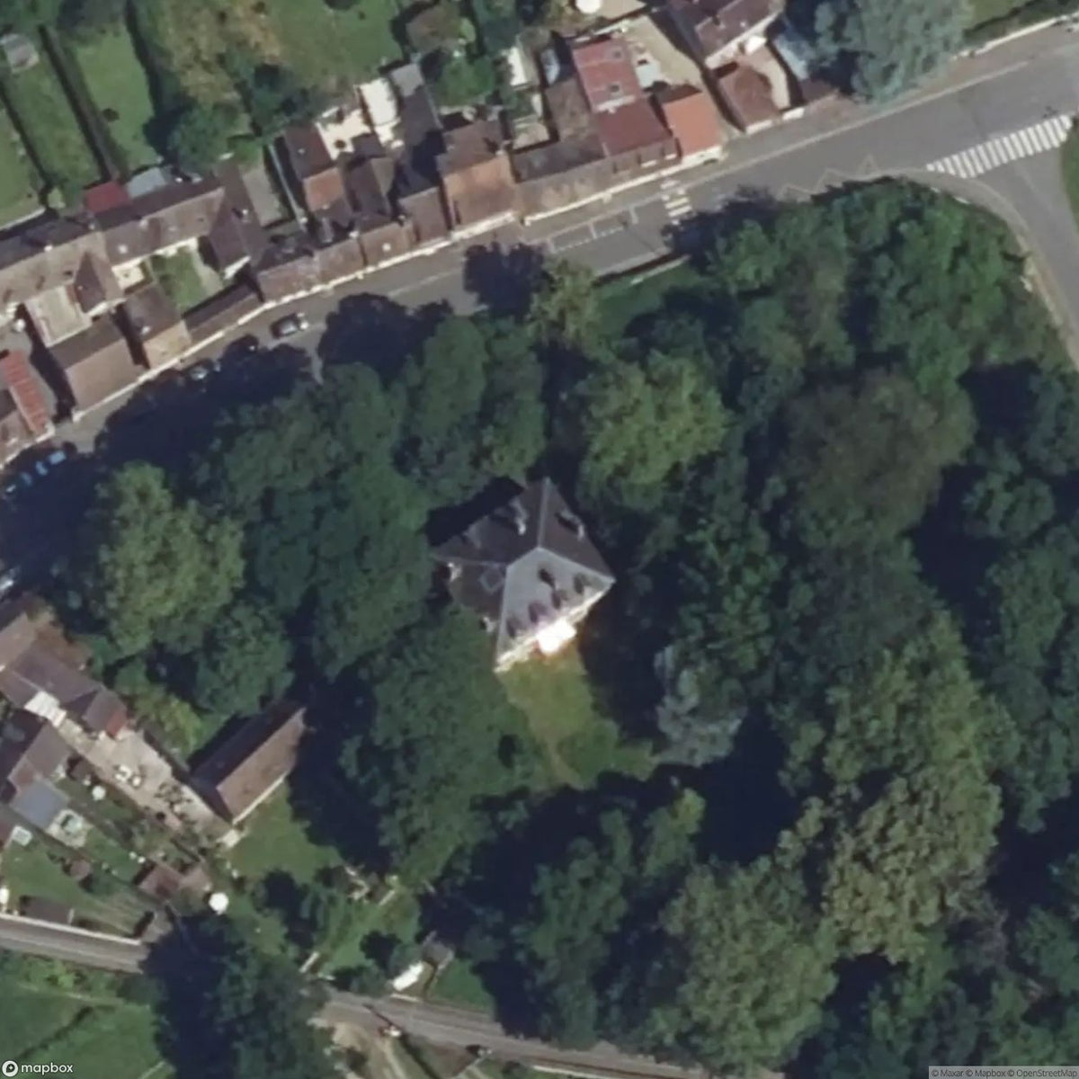 Durand House [FRA] #33481