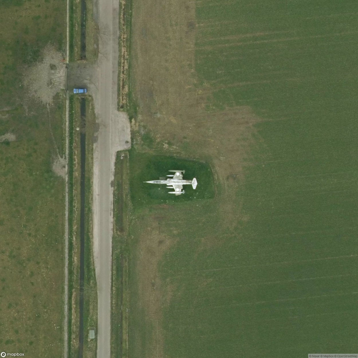Plane Rings [ENG] #100008