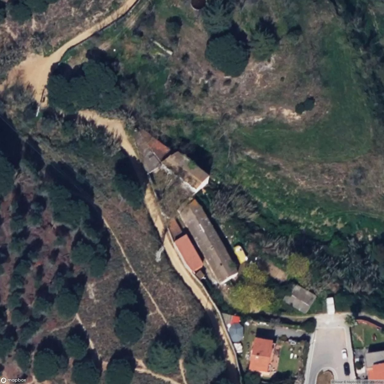 Aband House Accessible By Industrial Warehouse [ESP] #21023