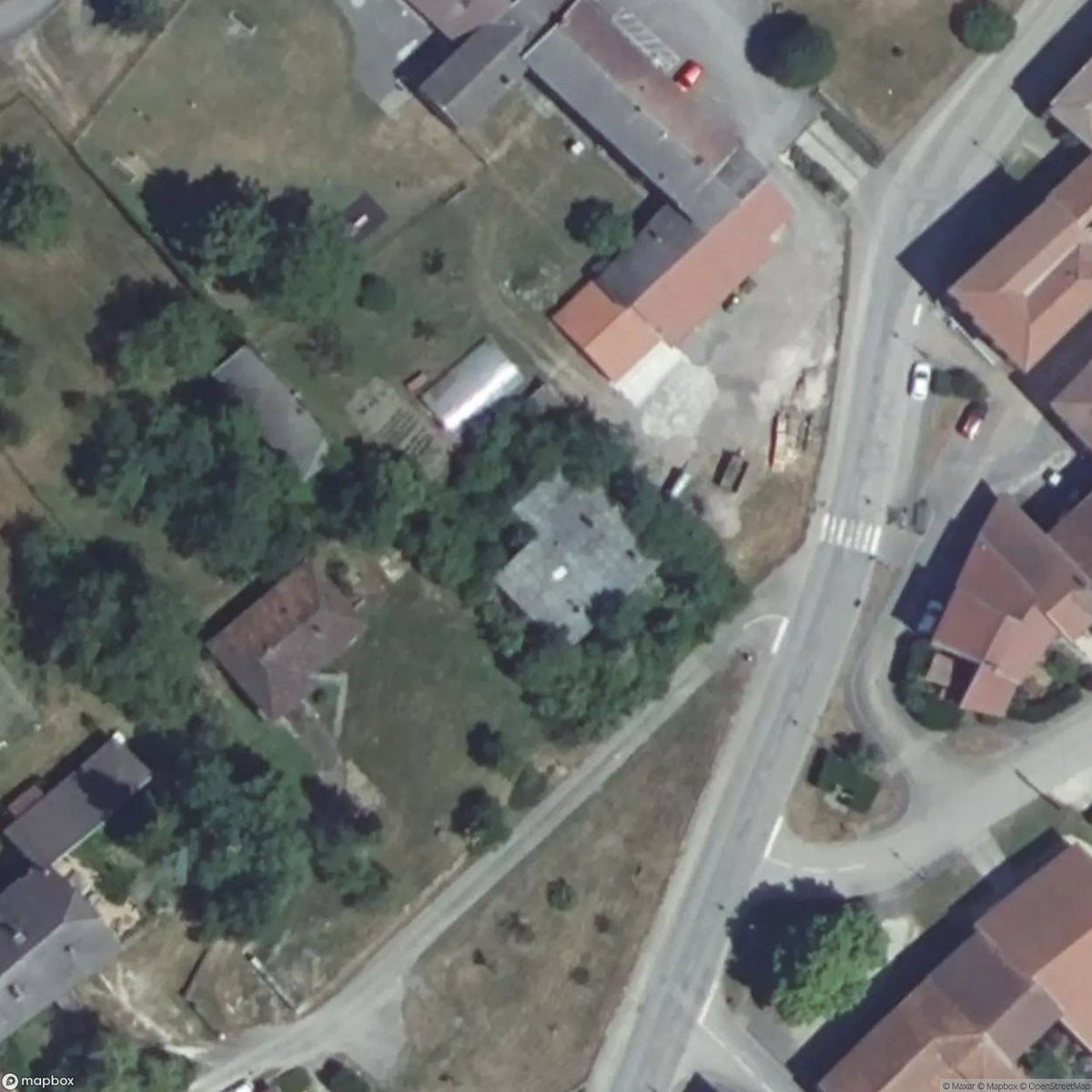 Untouched House [FRA] #33663