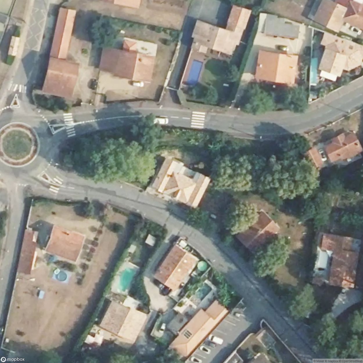 House Raymond / House Raymond [FRA]