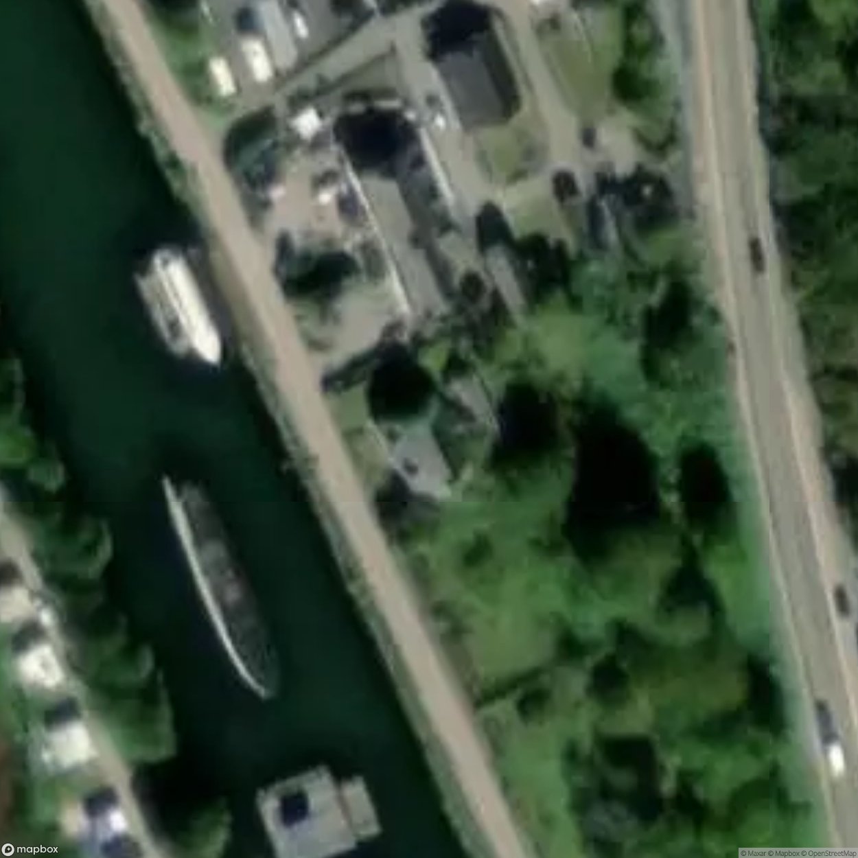 Camping House / Maison du Camping [BEL]