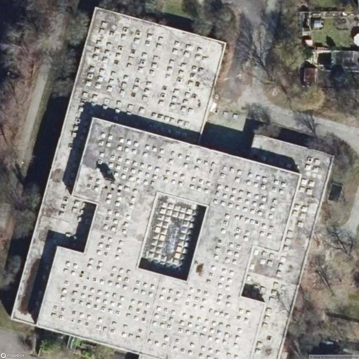 School With Bunker Emergency Hospital [DEU] #09608