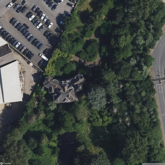 Castle Hotel Deluxe [BEL]