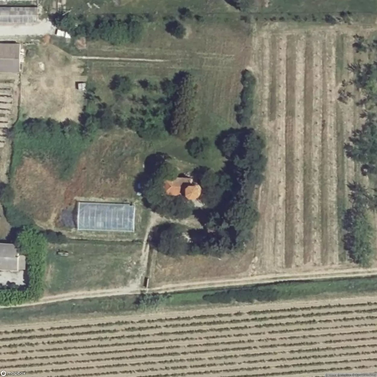 Mike S Farm [FRA] #33530