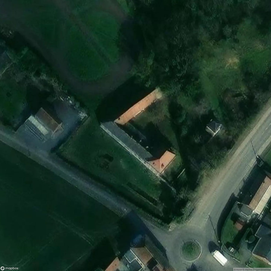 Hundred Windows House [BEL] #04396