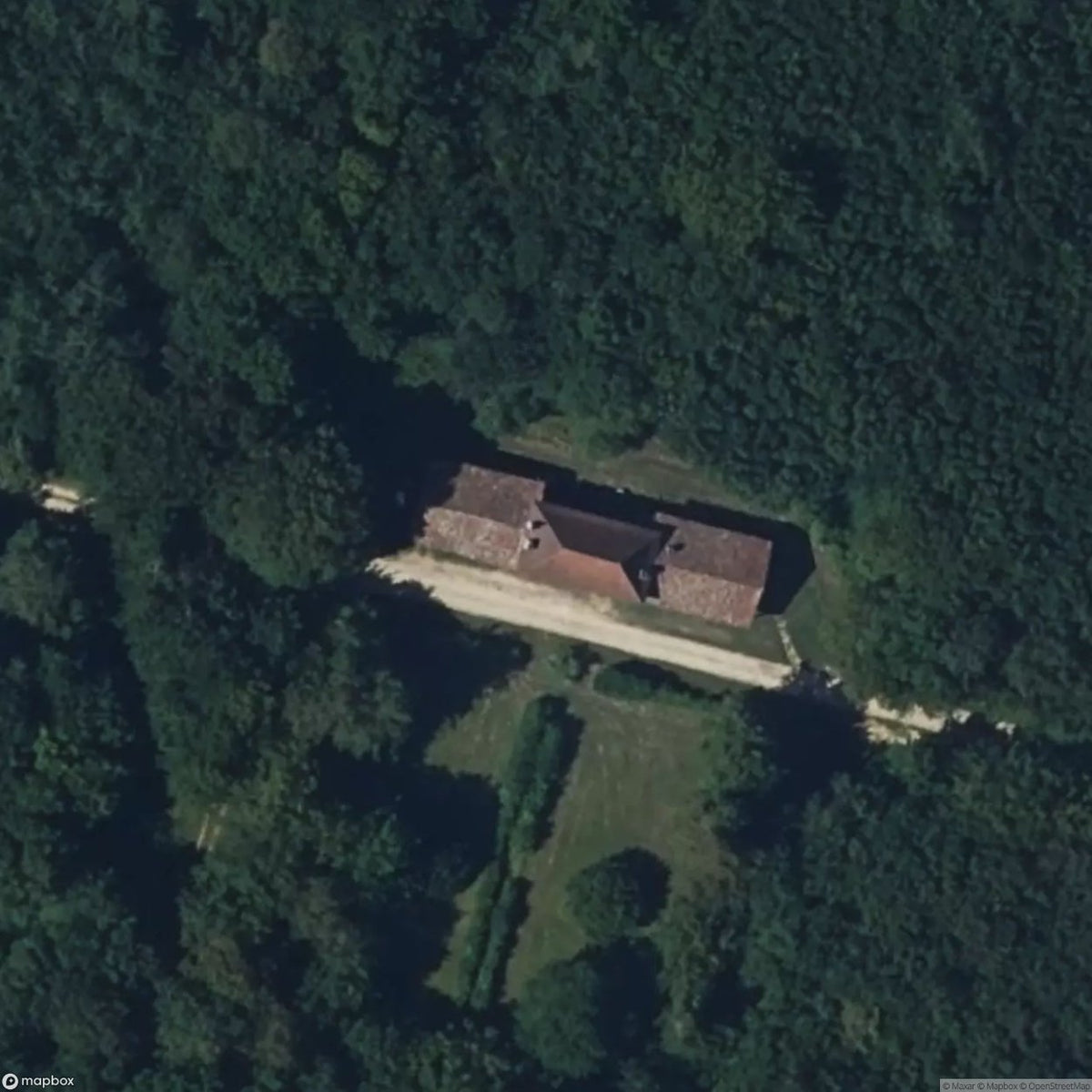 Mansion With Garden [FRA] #4304