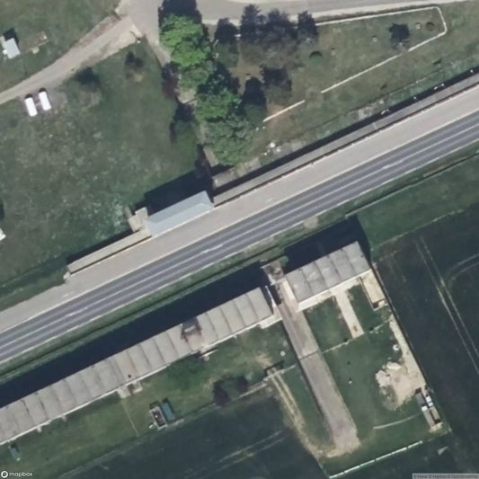 Abandoned race track [FRA] - UrbexNow