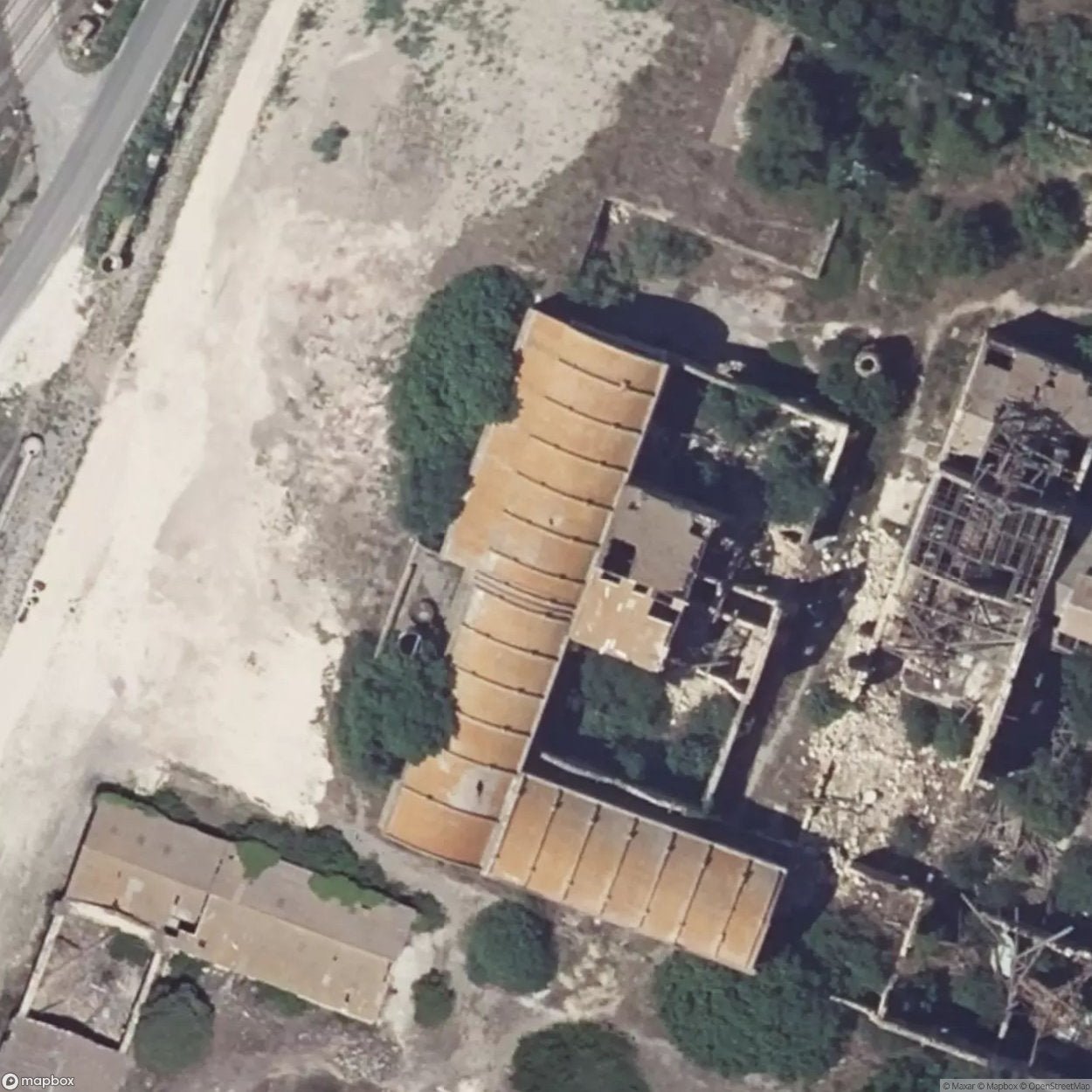 Aqueduct Factory / L'usine de l'aqueduc [FRA] - UrbexNow