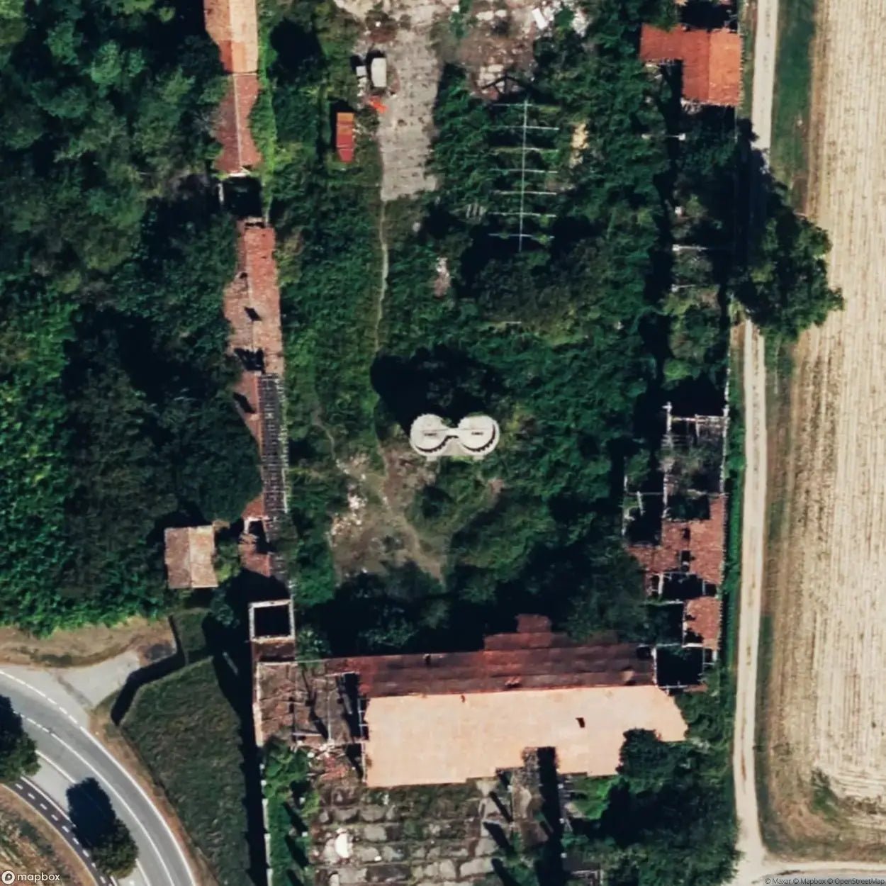 Cascina Sarmazzano [ITA] - UrbexNow