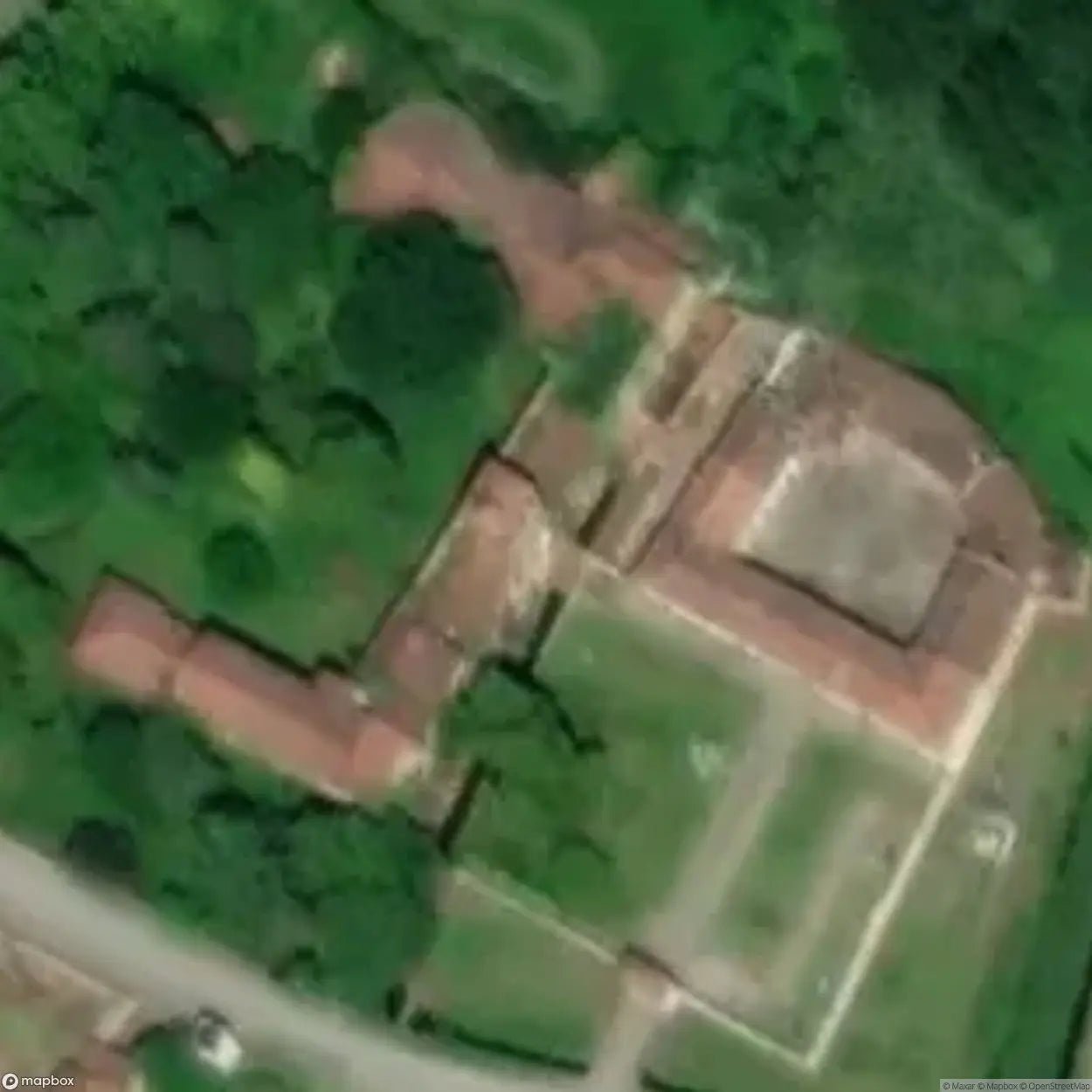 Castello di Albano Vercellese [ITA] - UrbexNow