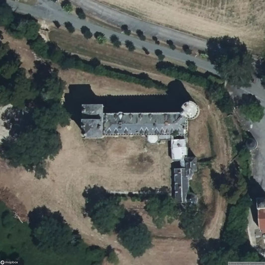 Chateau de Saint Blancard [FRA] - UrbexNow
