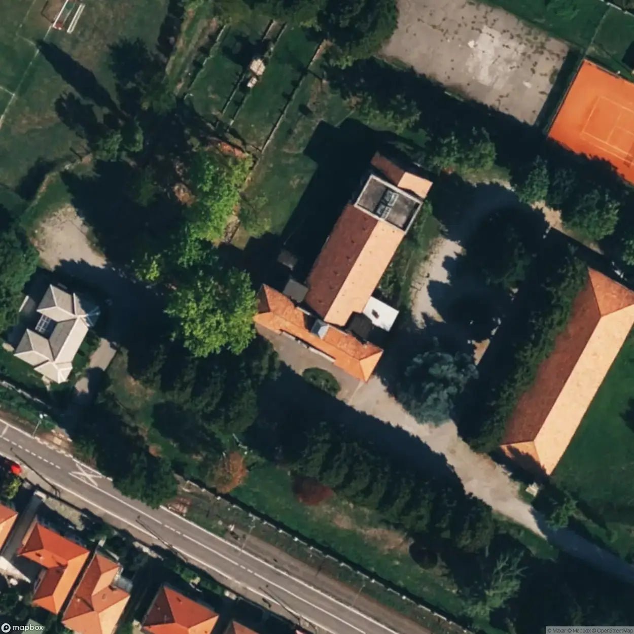 Ex CRAL di Mombello [ITA] - UrbexNow