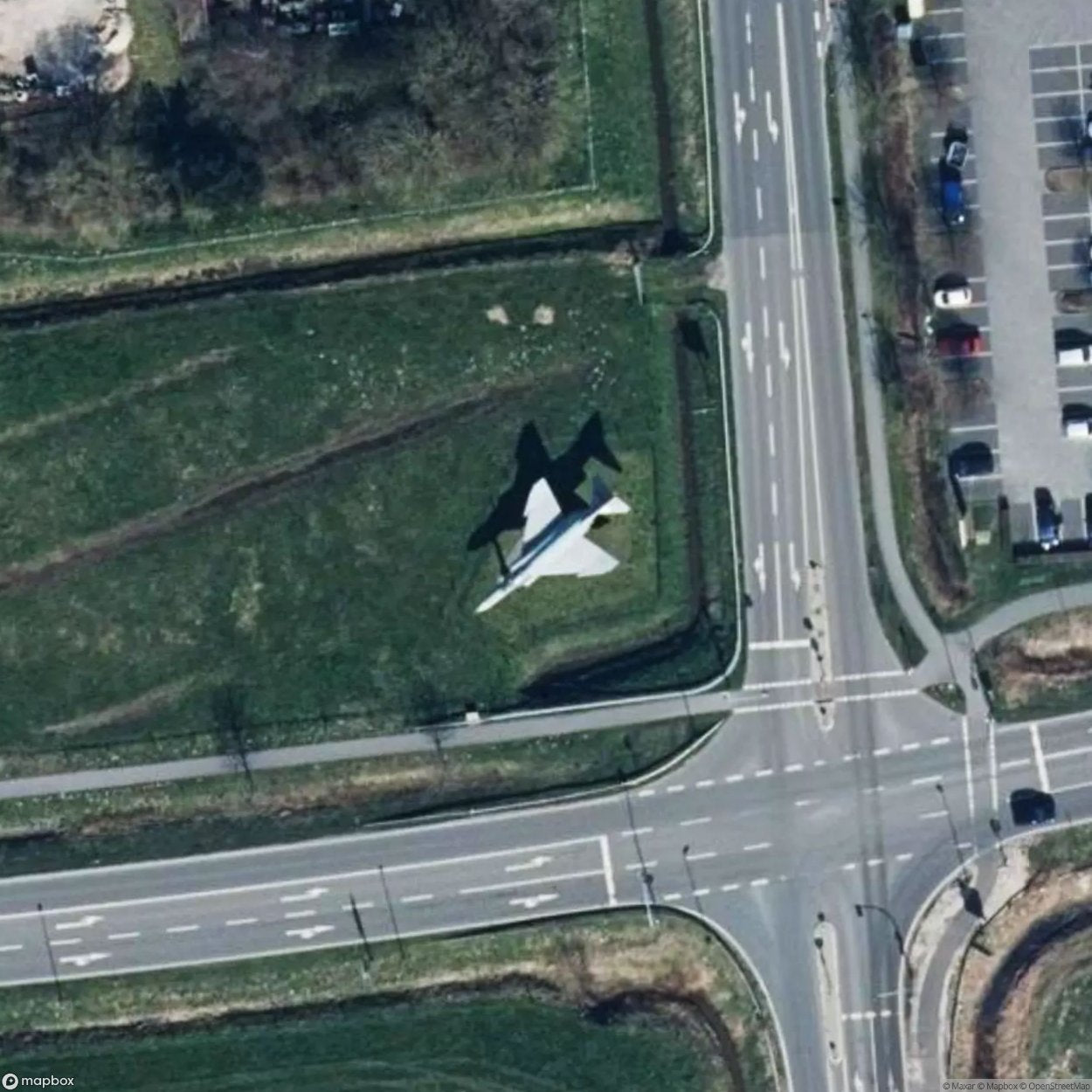 F - 4F Phantom - Denkmal [DUI] - UrbexNow