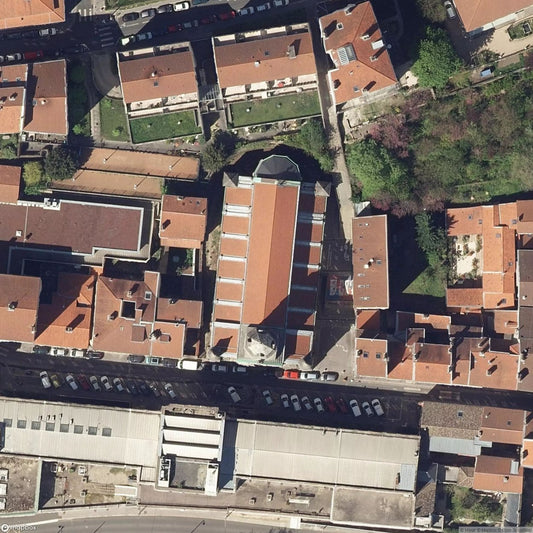 Half Moon Church / Eglise Demi - Lune [FRA] - UrbexNow