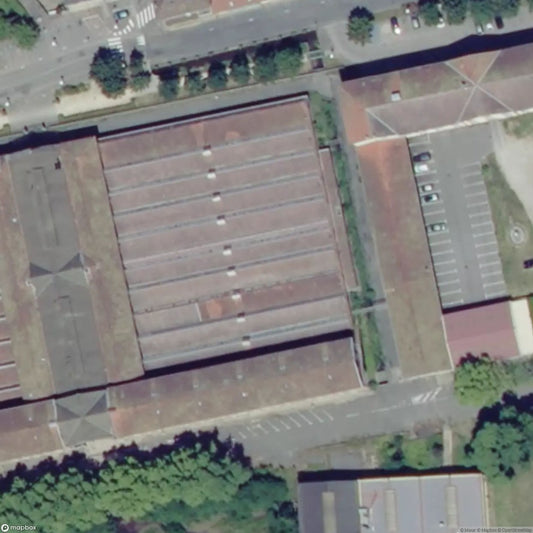 Large Fabric Factory / Grande Usine de Tissus [FRA] - UrbexNow