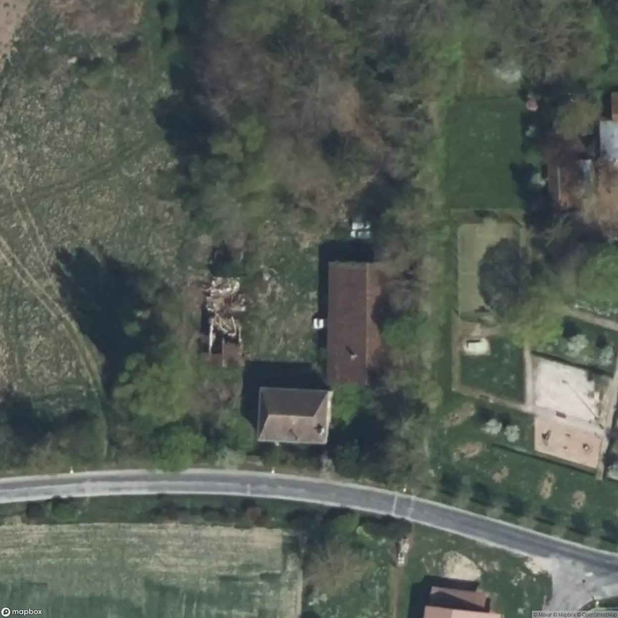 Manoir of The Discord / Manoir de la Discorde [FRA] - UrbexNow