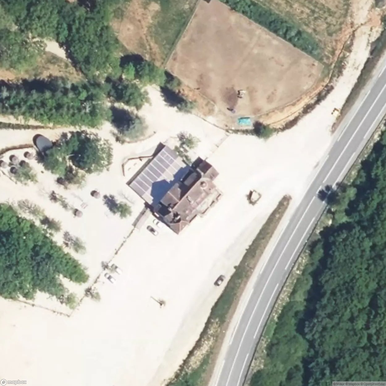 Manor in the four winds / Manoir au 4 vents [FRA] - UrbexNow