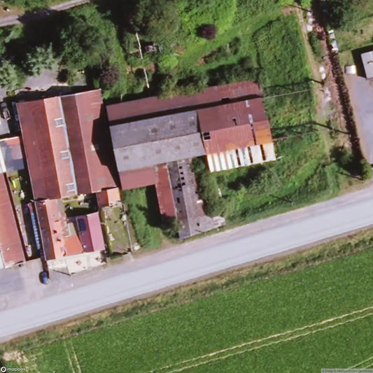 Petit tour dans une scierie [FRA] - UrbexNow