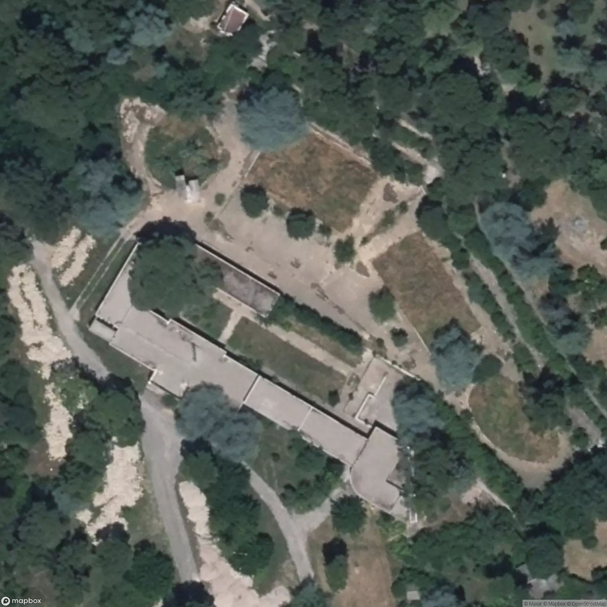 Public Swimming Pool / Piscine Publique [FRA] - UrbexNow