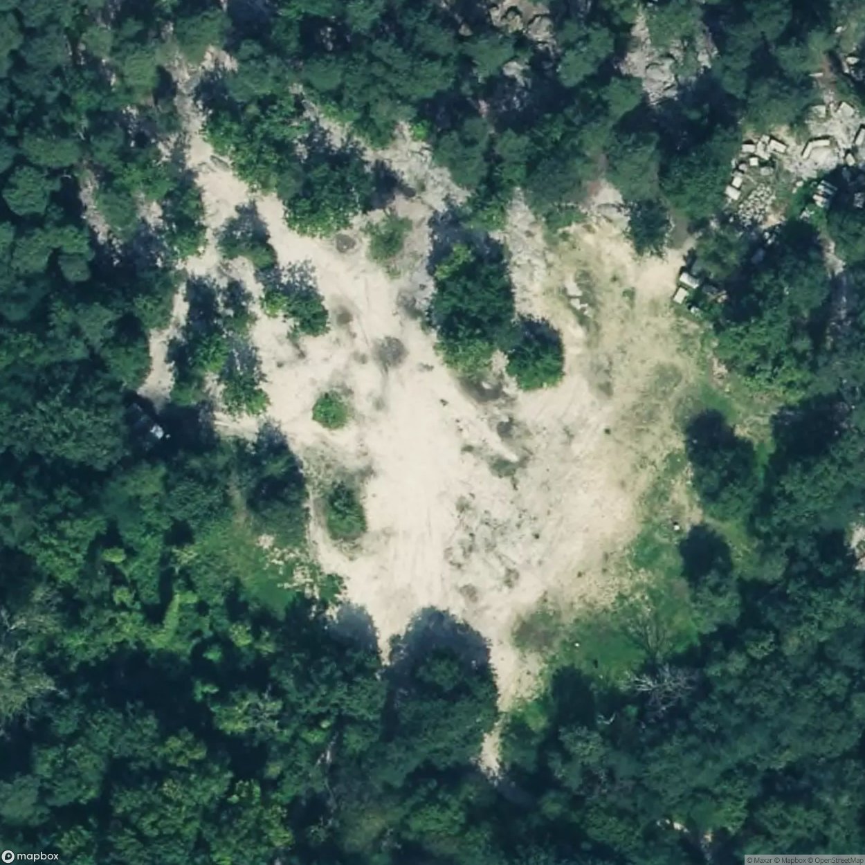 PuiseletSandQuarry [FRA] - UrbexNow