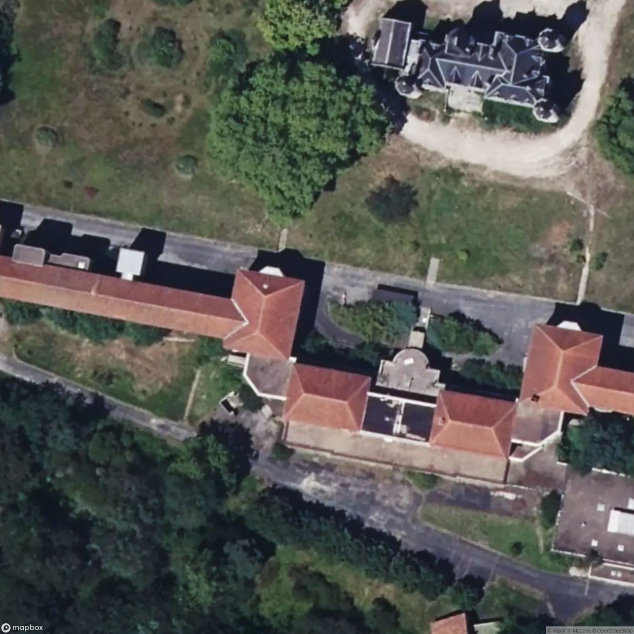 Sanatorium Eugène Aram [FRA] - UrbexNow