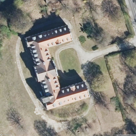 Schloss Fürstenberg [DUI] - UrbexNow