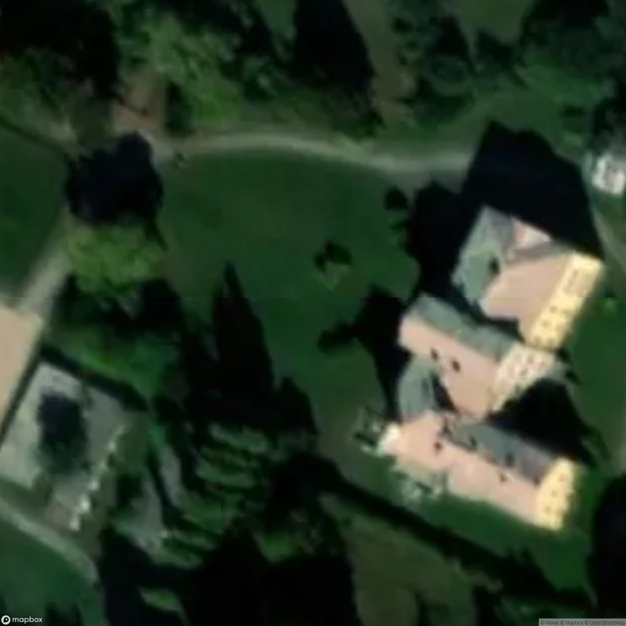 Schloß Gültz [DUI] - UrbexNow