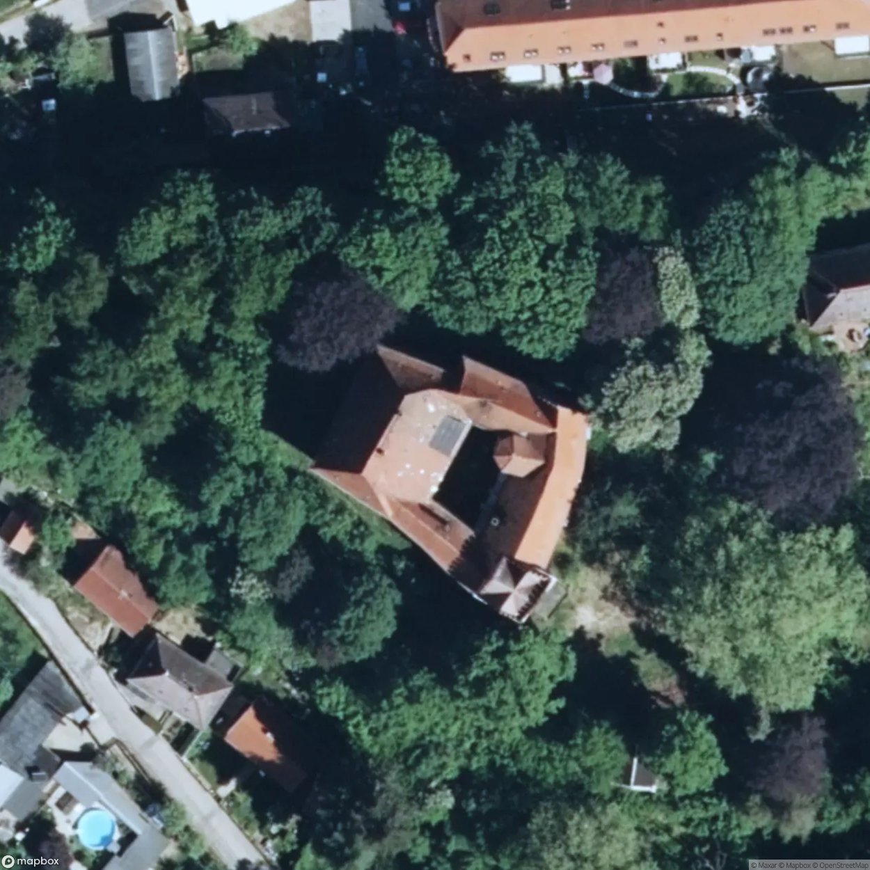 Schloss Klipphausen [DUI] - UrbexNow