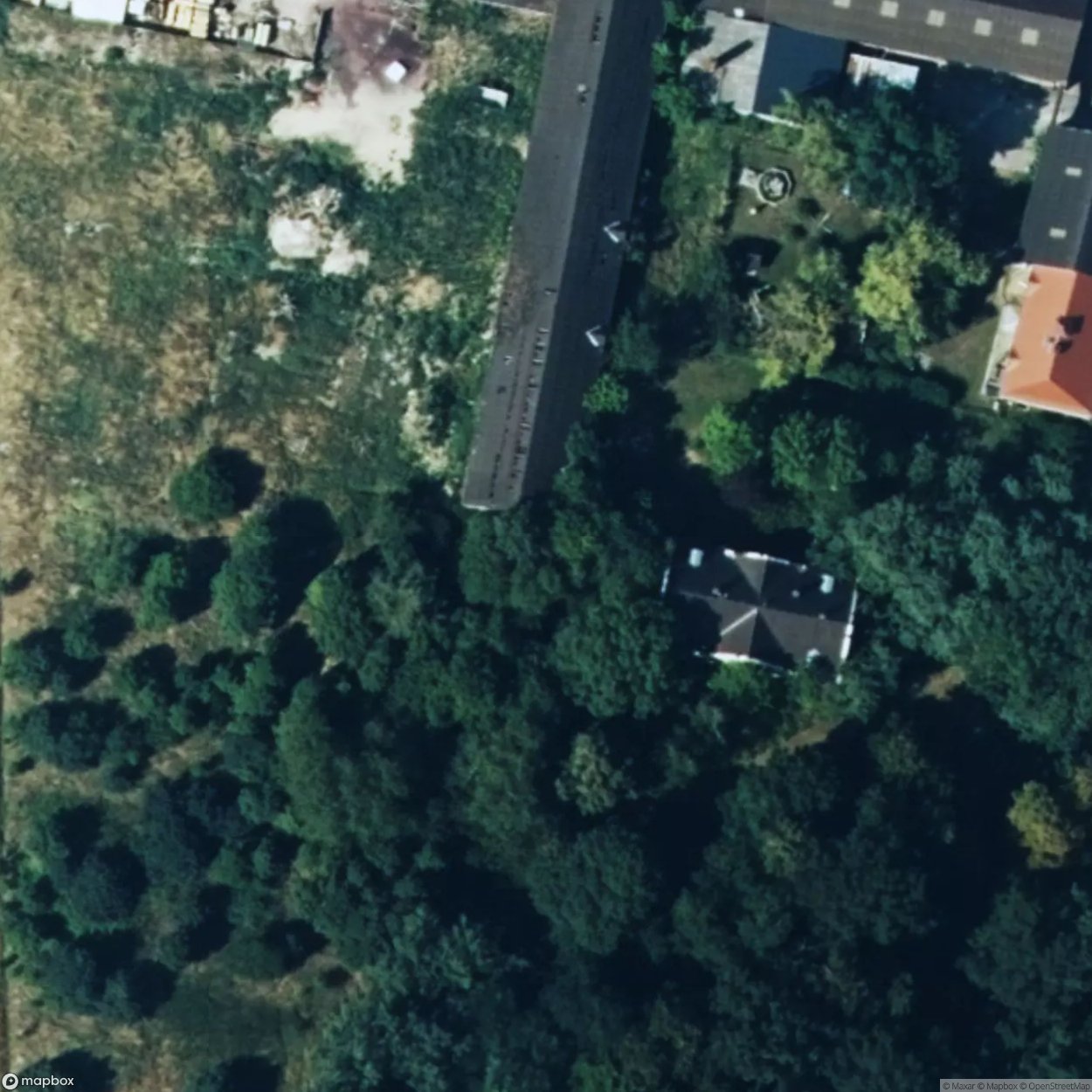 Schloss m. Bauernhof [DUI] - UrbexNow