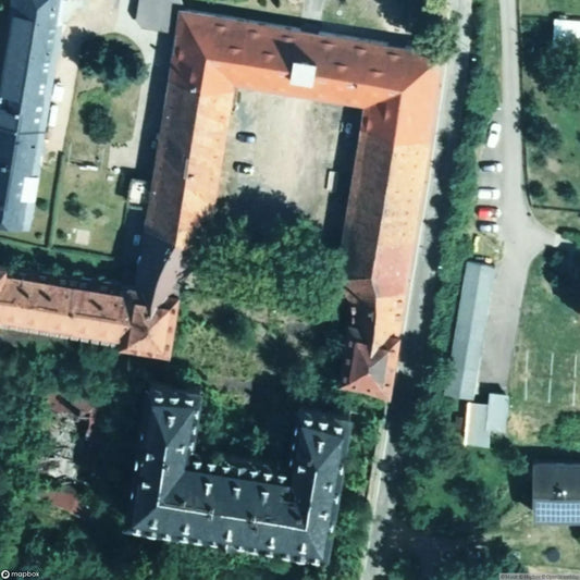 Schloß Neusorge [DUI] - UrbexNow