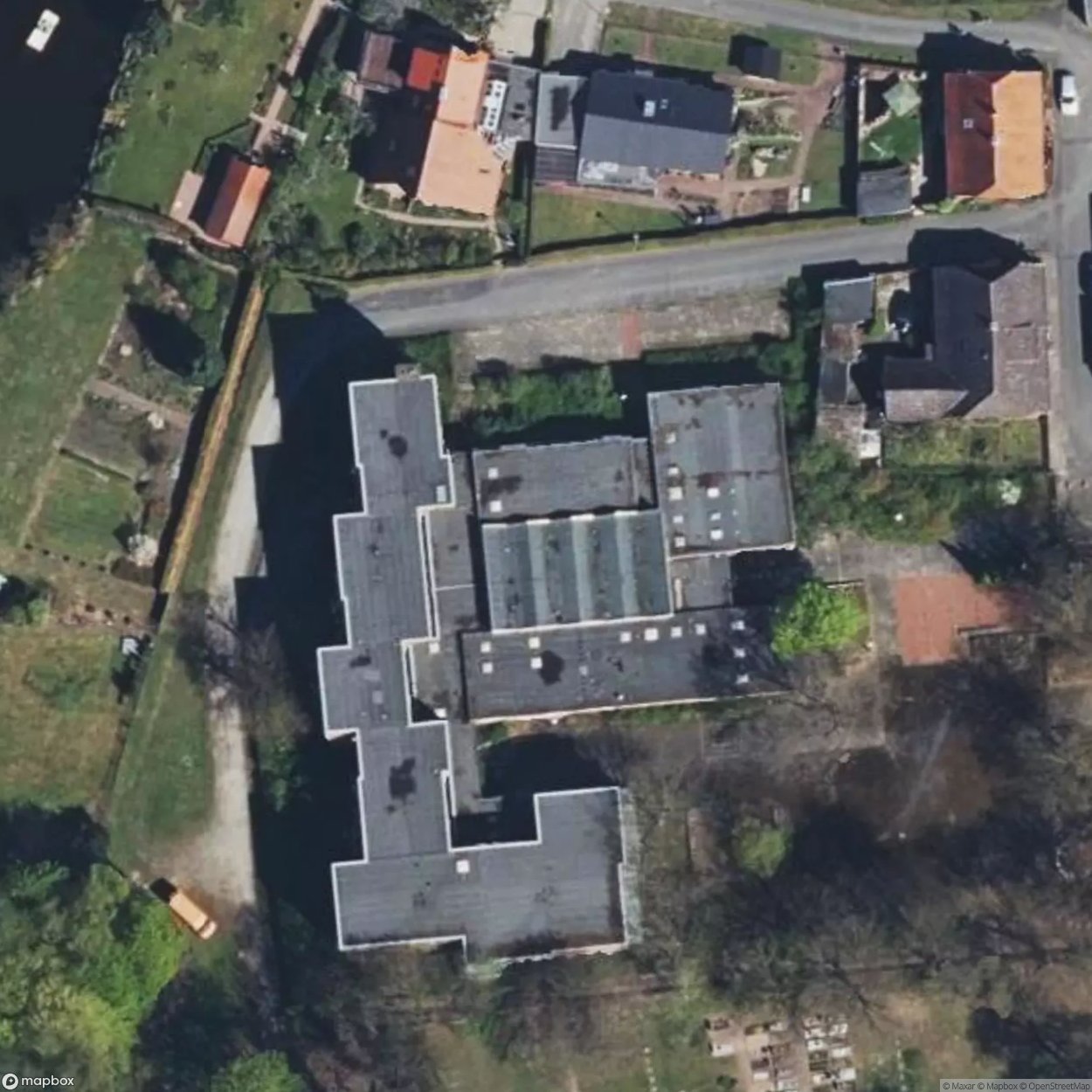 School Rhodos [DUI] - UrbexNow