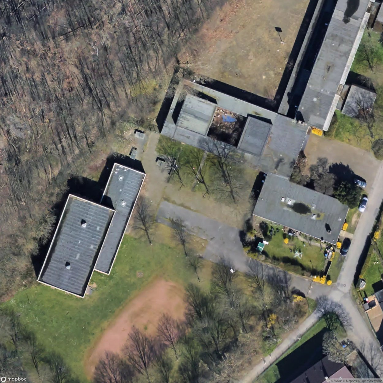 Schule Rein [DUI] - UrbexNow