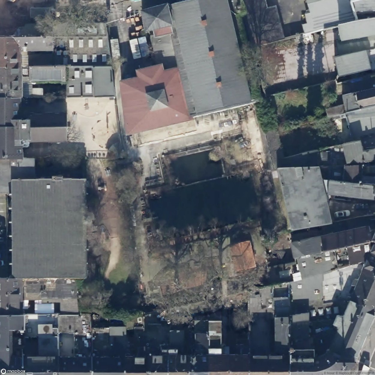 Schwimmbad E [DUI] - UrbexNow