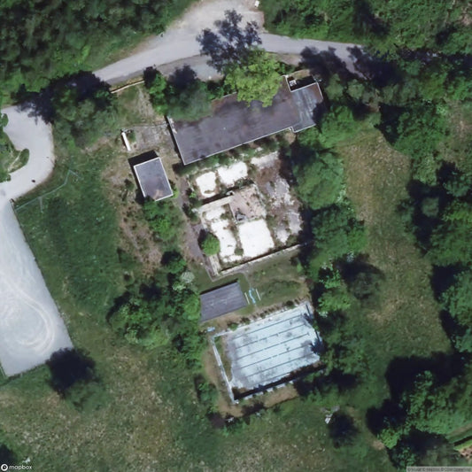 Schwimmbad F [DUI] - UrbexNow