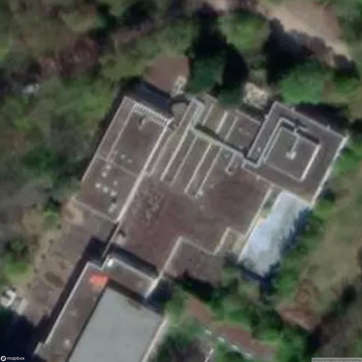 Schwimmbad Lahm [DUI] - UrbexNow