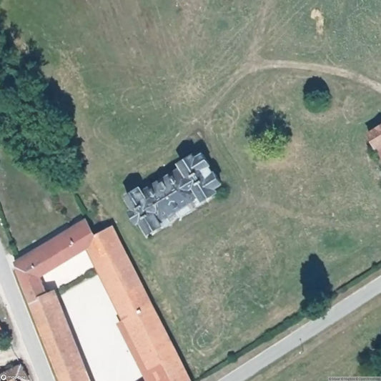 Subercaze Castle (Chair Castle) / Château Subercaze (Château de la chaise) [FRA] - UrbexNow