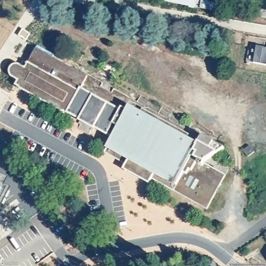 Tropical Swimming Pool / Piscine Tropical [FRA] - UrbexNow